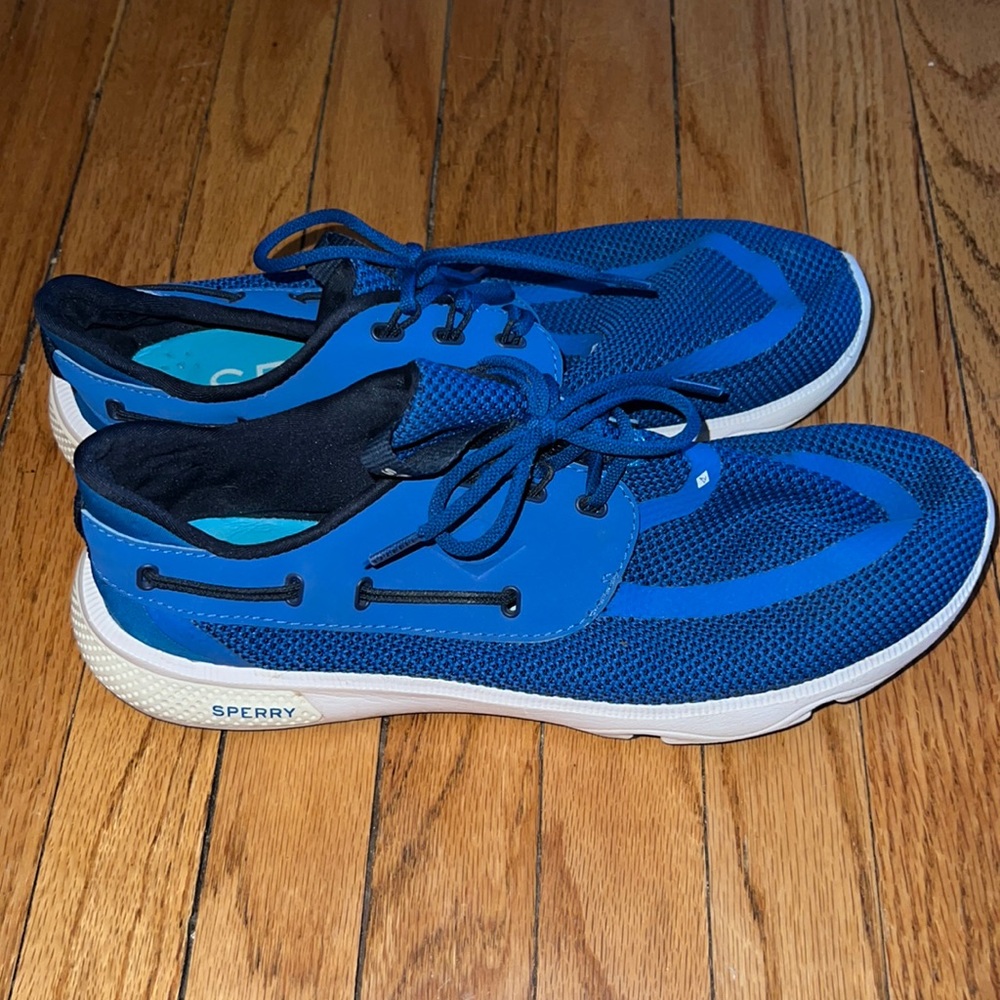 Sperry size 9.5